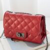 DIAMOND QUILTED CHAIN SHOULDER BAG (RED)